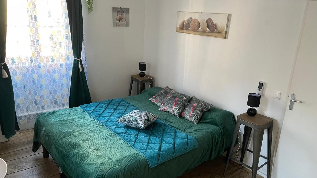 Bed and Breakfast Chez Tifille Естен Екстер'єр фото