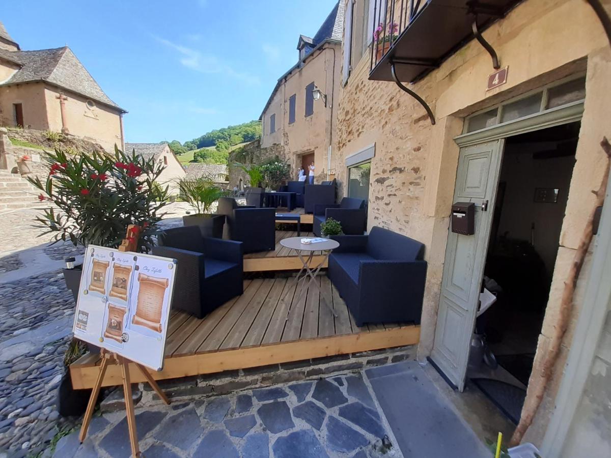 Bed and Breakfast Chez Tifille Естен Екстер'єр фото